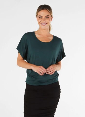Maui Tee by Betty Basics - Ivy